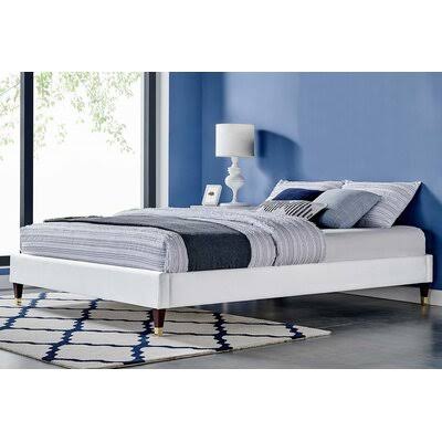 Herricks Platform Bed Everly Quinn Color: White, Size: Twin URH3_B7KEP80